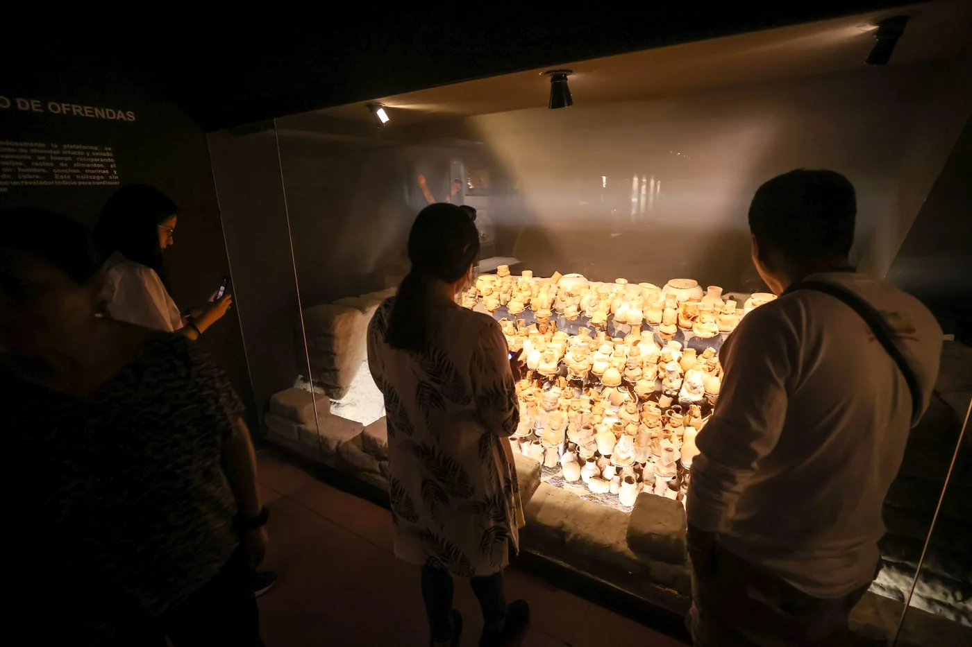 Ornaments of the Lord of Sipán on display at the museum